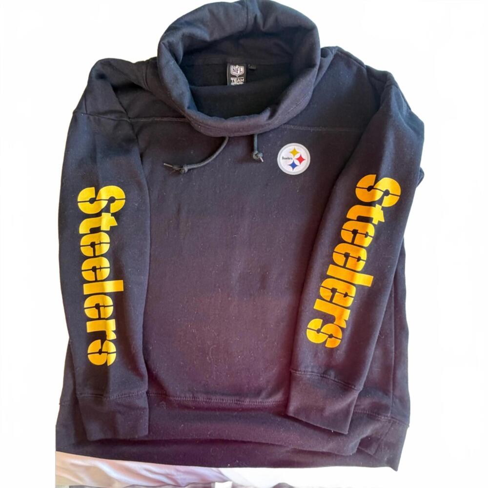 Black Steelers Cowlneck NFL Official